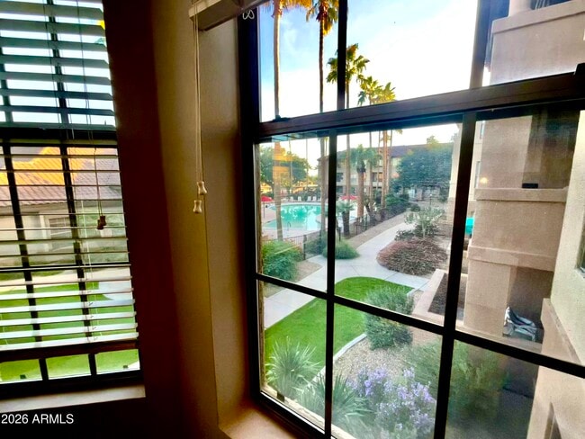 Building Photo - 14950 W Mountain View Blvd