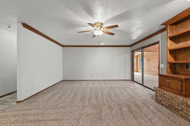 Building Photo - 3801 Western Heights Ave