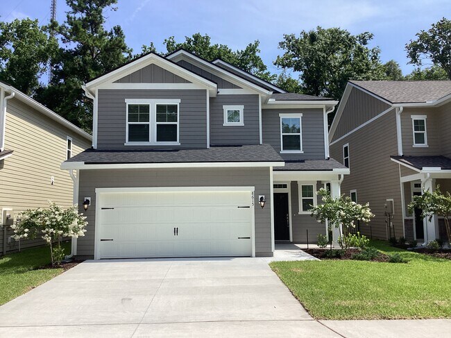 Primary Photo - 8615 Belfort St