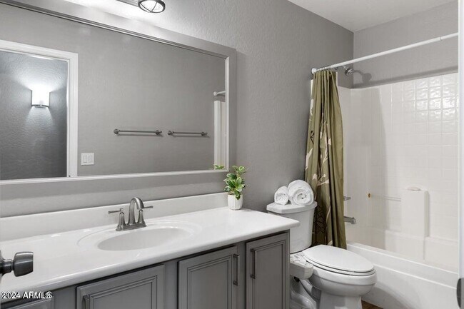 Building Photo - 21303 E Vía Del Palo