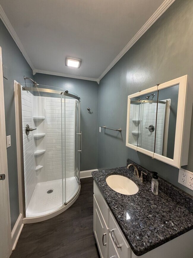 Building Photo - 2 Bed 2 Bath Home on Westover
