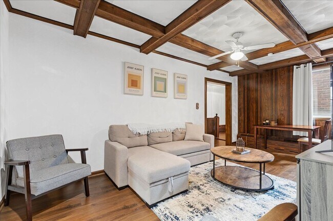 Building Photo - 149 43rd St