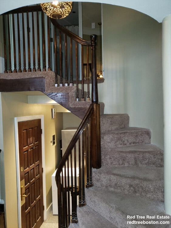 Building Photo - 115 Beacon St