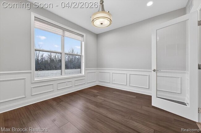 Building Photo - 43721 Legacy Dr