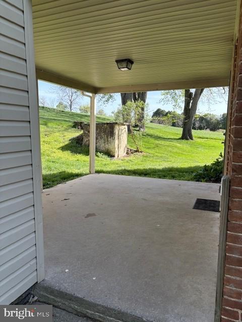 Building Photo - 215 Schuler Rd