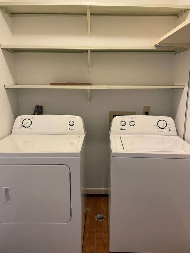 Building Photo - Available Now! Charming 2-Bedroom, 2-bath Landon Branch Townhome with Private Courtyard and Prime...