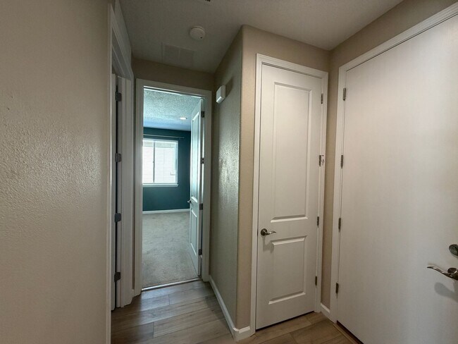 Building Photo - 4 Bedrooom Single Story New Build in Mesa Del Sol Near Netflix Studios!