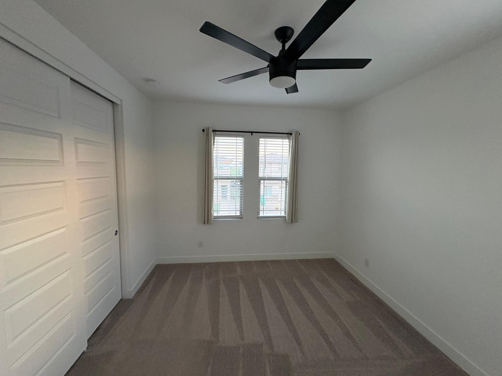 Building Photo - 7710 W Crabapple Dr