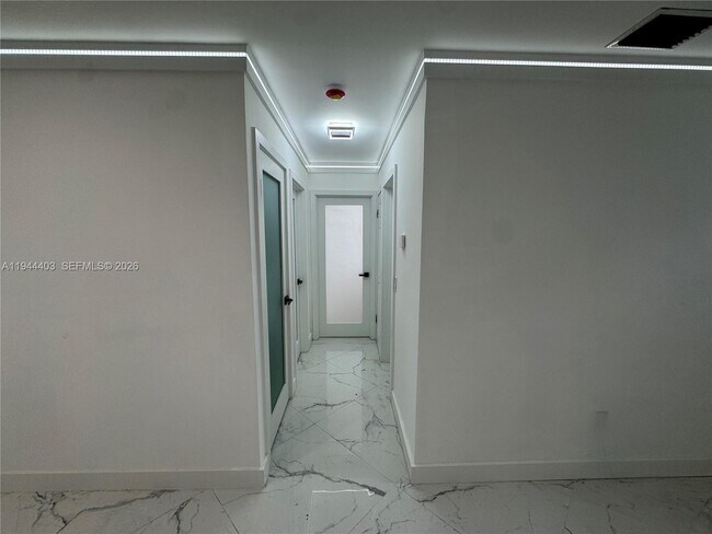 Building Photo - 8600 Taft St