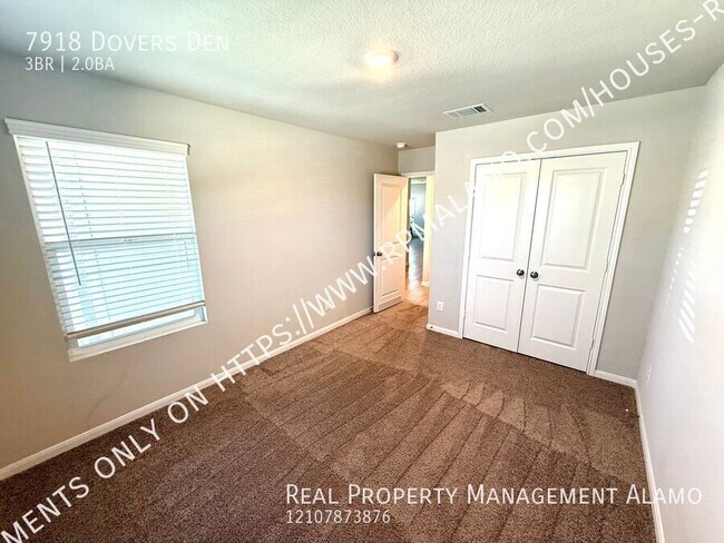 Building Photo - 7918 Dovers Den