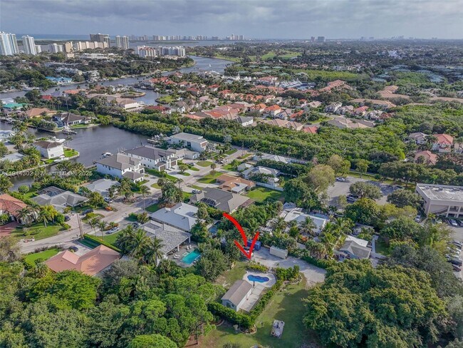 Building Photo - 11324 Palm Tree Ln