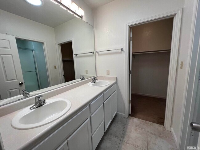 Building Photo - 1715 Polo Park Dr
