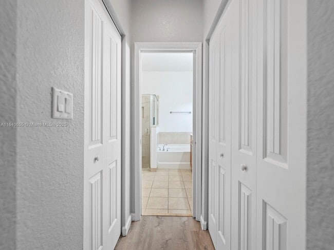 Building Photo - 28302 SW 128th Path