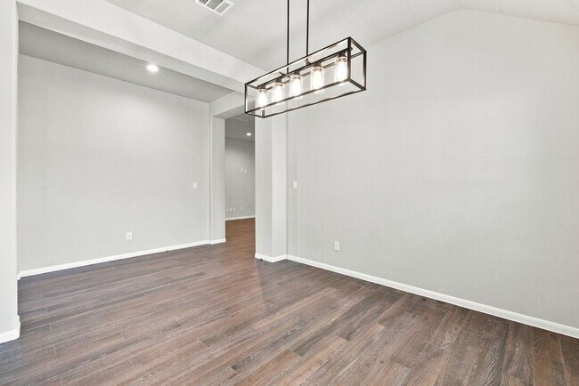 Building Photo - 7602 Mesquite Hill Ln