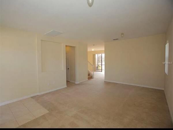 Building Photo - 1343 Clove Dr