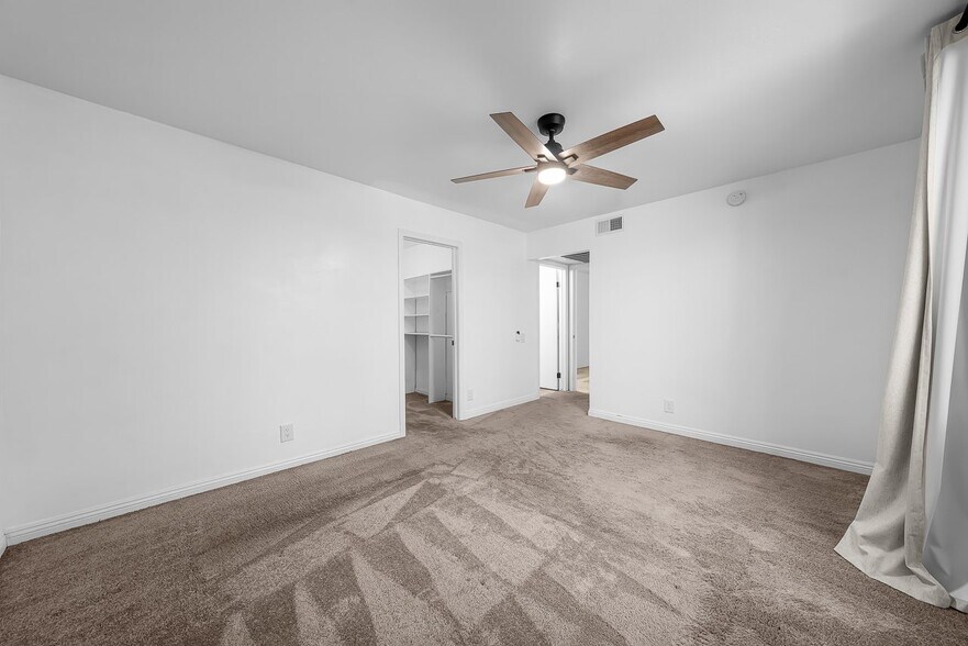 Building Photo - 4843 Collwood Blvd