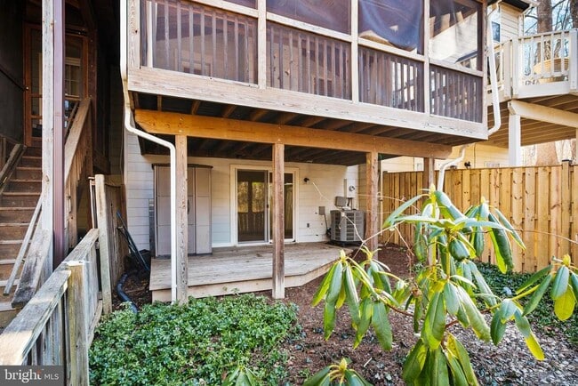 Building Photo - 5718 Wood Mouse Ct