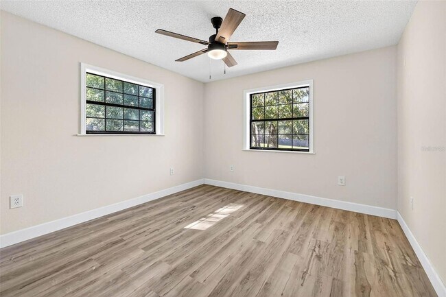 Building Photo - 14252 Trinity Rd