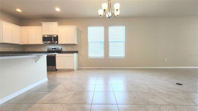 Building Photo - 16749 Harper Cove Dr