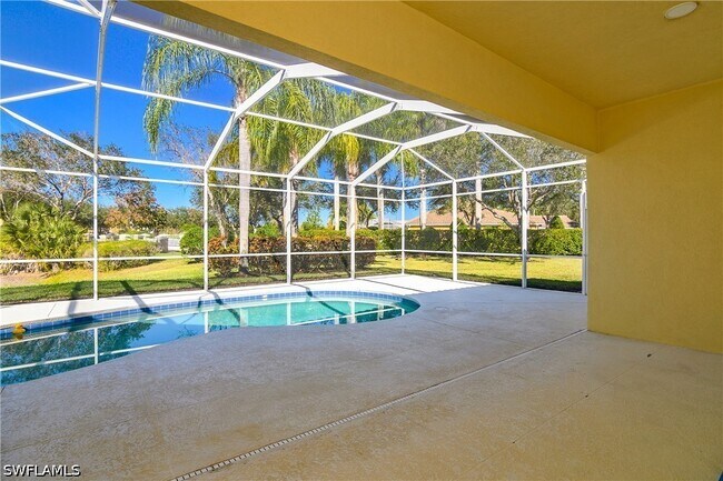 Building Photo - 28308 Moray Dr