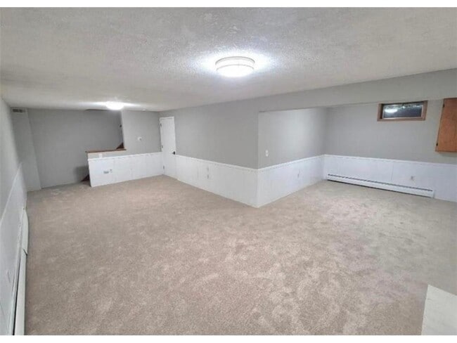 Building Photo - 6325 Brookview Ave