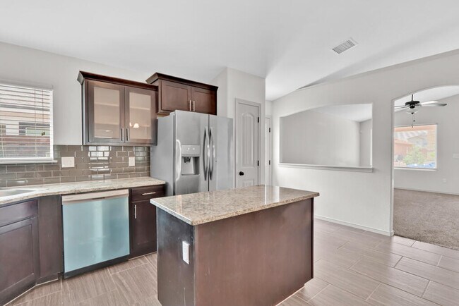 Building Photo - 14900 Tim Hardaway