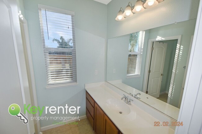 Building Photo - Spacious One-Story Vacaville Home on a Cul-De-Sac!