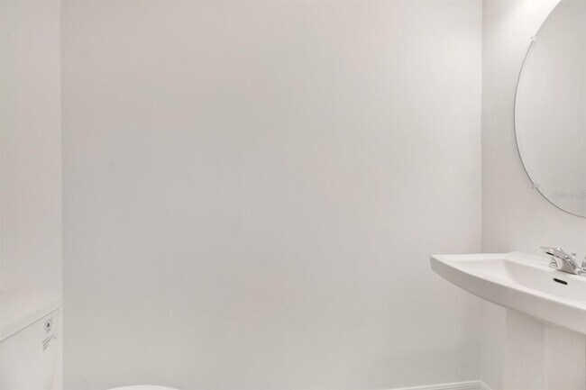 Building Photo - 2191 Hallier Cv