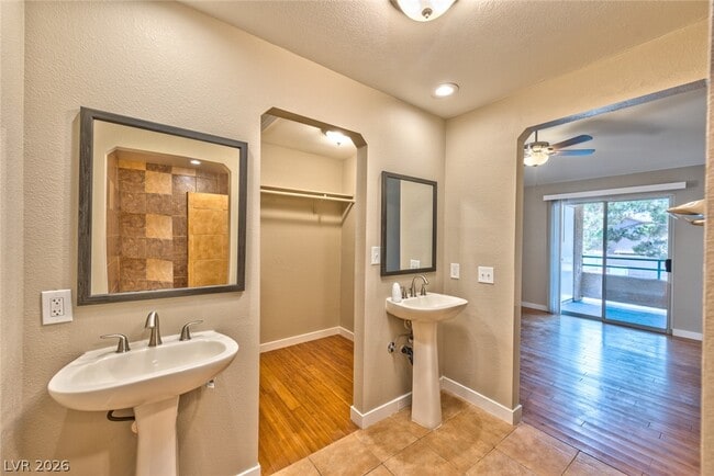 Building Photo - 2251 Wigwam Pkwy