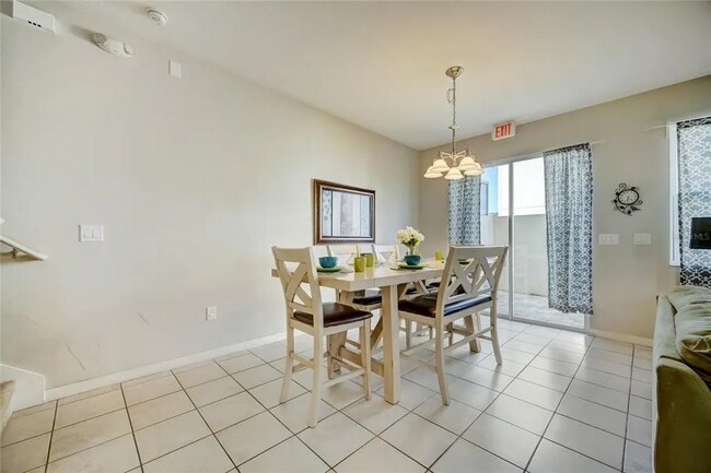 Building Photo - 3161 Tocoa Cir