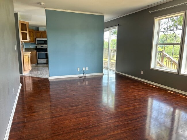 Building Photo - Spacious 4 Bedroom Home with Basement, Clo...