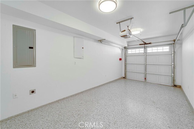 Building Photo - 608 Heliotrope Ave