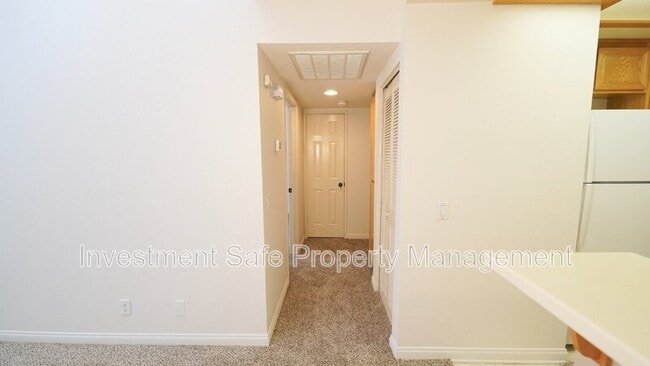 Building Photo - 17945 Caminito Pinero