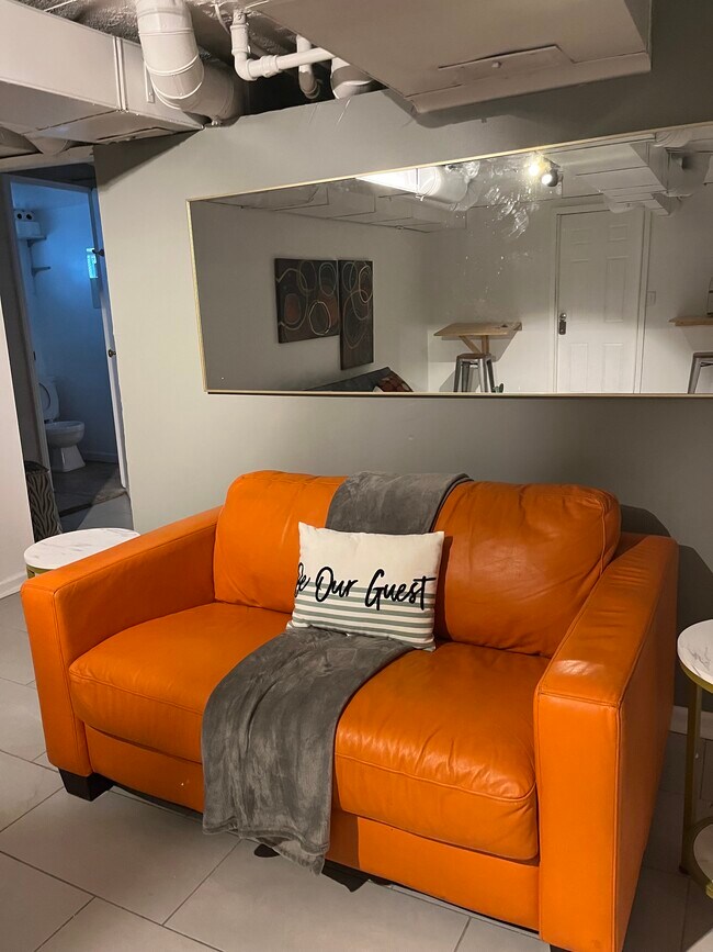 Building Photo - 6377 Aspen Way