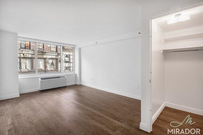Building Photo - 2 bedroom in New York NY 10010