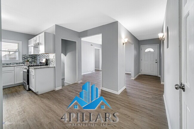 Building Photo - For Rent – Spacious 5BR/2BA Home in Hammond!