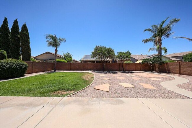 Building Photo - Now Available in Chandler! Spacious 4 Bedroom Home in Carino Estates!