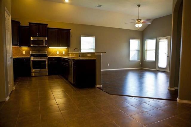 Building Photo - 1416 Villa Paloma Blvd
