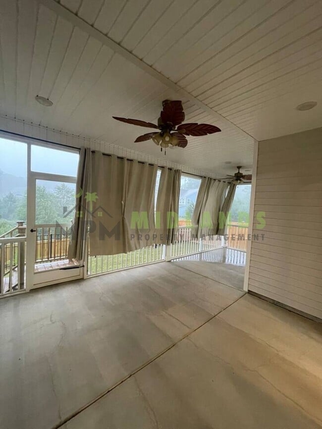 Building Photo - 1127 Eagleston Wy