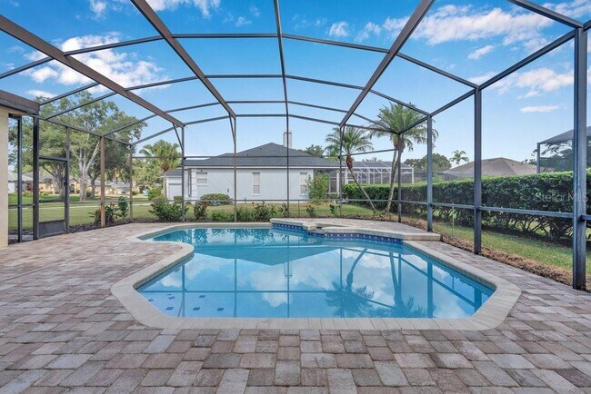 Building Photo - 10337 Pointview Ct