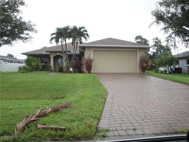 Primary Photo - 1009 SW 33rd Terrace