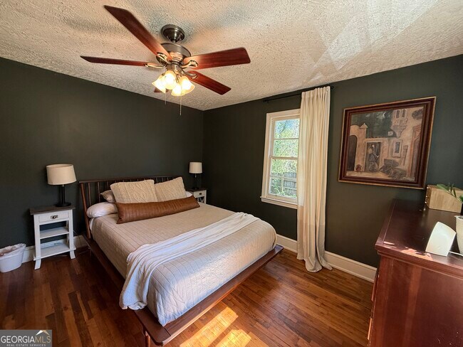 Building Photo - 199 Mimosa Dr