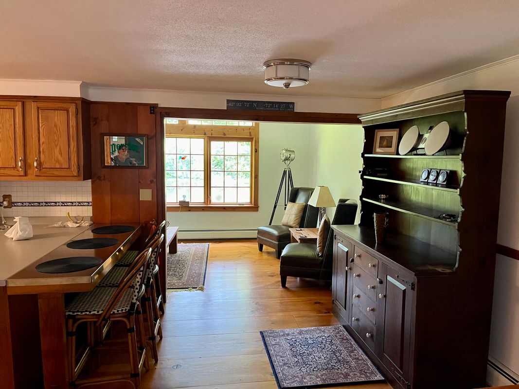 Building Photo - 75 S Rd