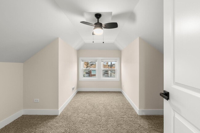 Building Photo - 5542 W 64th St