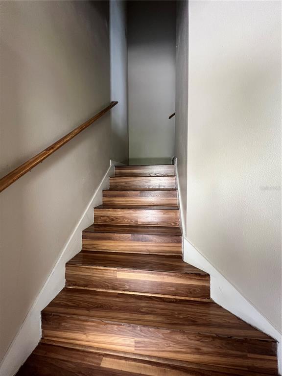 Building Photo - 2137 Betsy Ross Ln