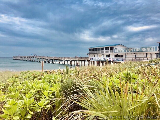 Building Photo - 414 Ocean Breeze