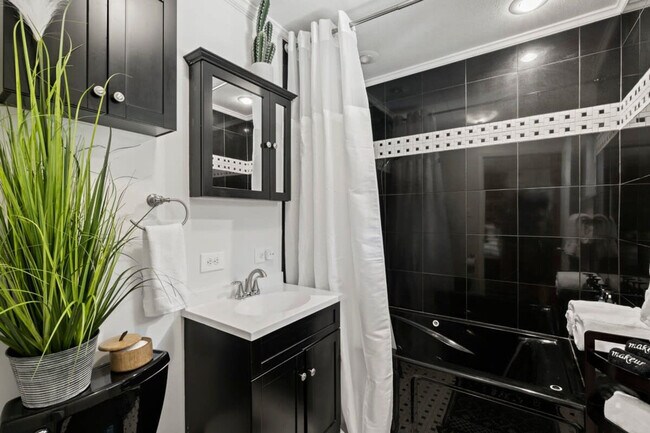 Building Photo - 75 State Rd 1441