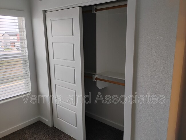 Building Photo - 841 Ventnor Ave