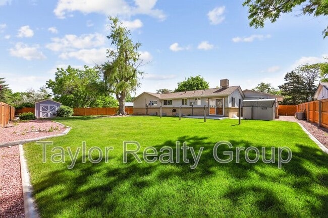 Building Photo - 3685 W 90th Pl