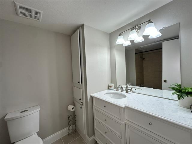 Building Photo - 5809 Harvest Hill Rd